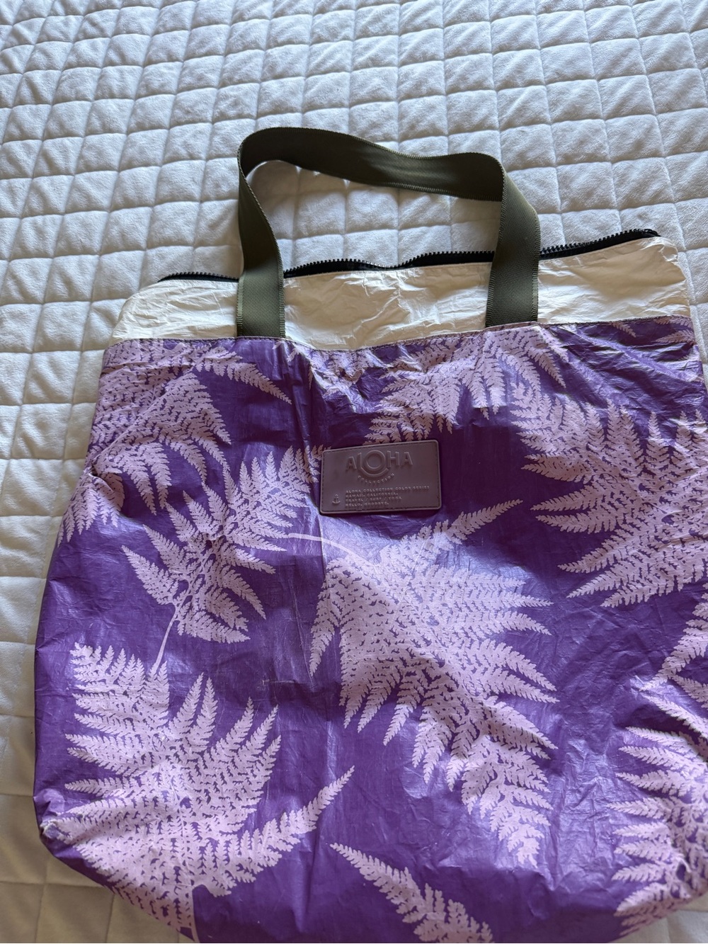 ALOHA Collection Purple Fern Print Tote Bag
